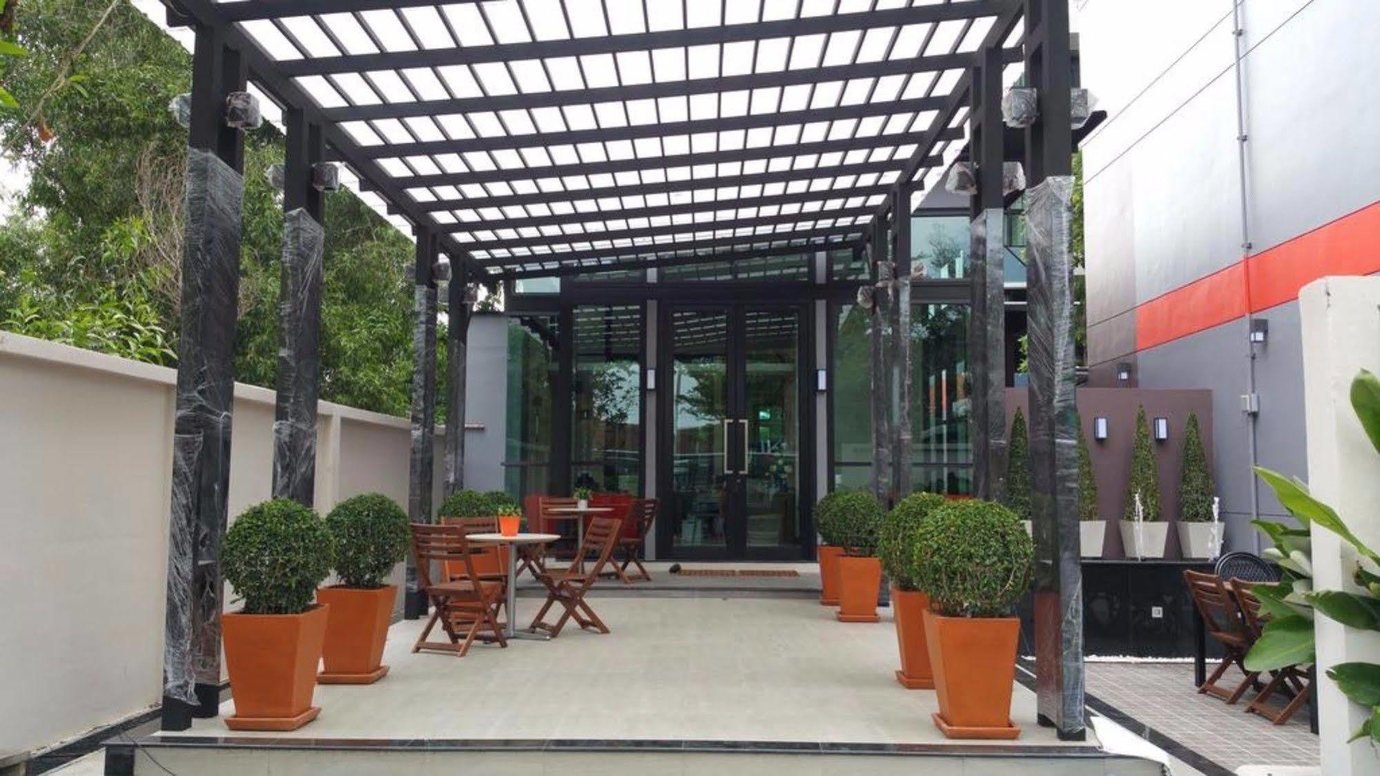Woodroof Residence Rangsit Ngoại thất bức ảnh